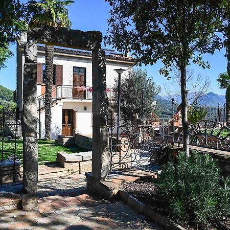 Appartamento Il Colle Di Torre Orsina Esterno foto